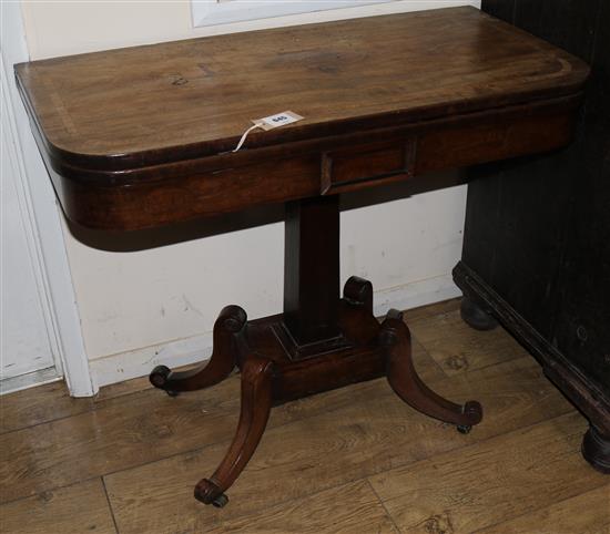 A pair of Regency crossbanded mahogany tea tables, W.2ft 11in. D.1ft 5in. H.2ft 6in.